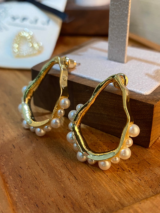 Earrings, Gold & Pearl